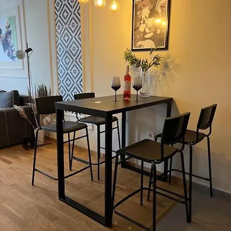 Brand New Stylish 1-bedroom With Balcony + Parking