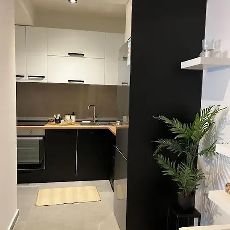 Apartamento Brand New Stylish 1-bedroom With Balcony + Parking *