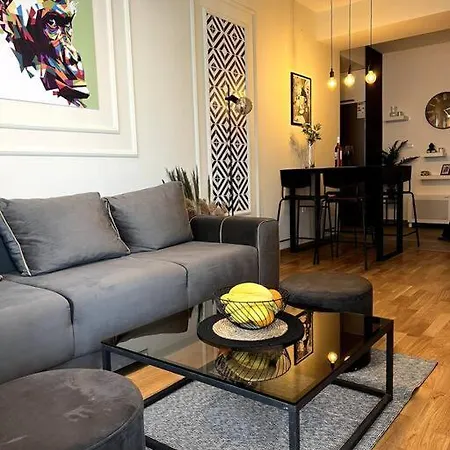 Brand New Stylish 1-bedroom With Balcony + Parking